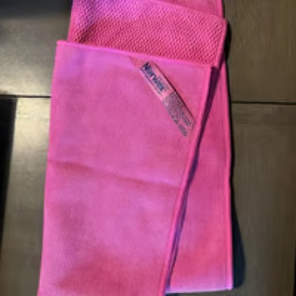 COPY - Norwex LE Fuchsia Diamond Texture Kitchen Towel ***no cloth, towel only*… - Picture 4 of 5